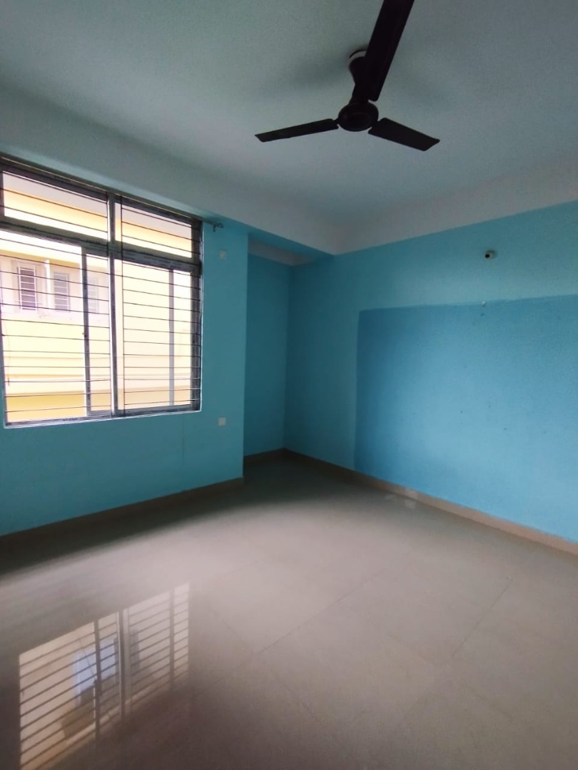 Unfurnished 3bhk in KK Handiqui Path, Mathura Nagar, Bormotoria, Guwahati, Assam, India for Rent